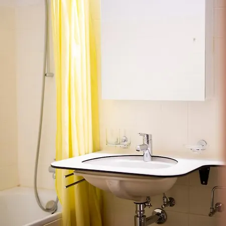 Apartamento Chasa Valbernard Studio *